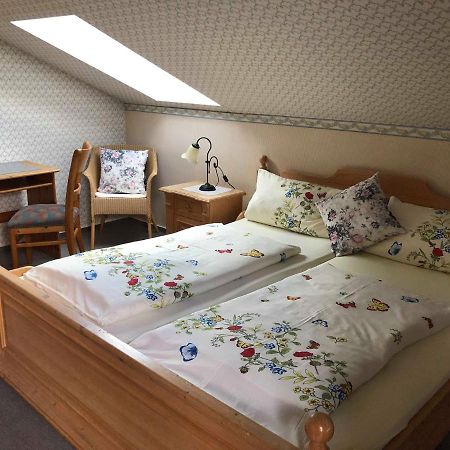 Zum Lahnfelsen Hotel Graveneck Ngoại thất bức ảnh