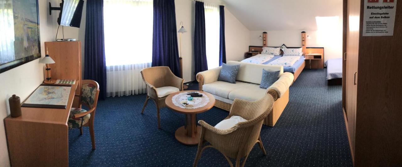 Zum Lahnfelsen Hotel Graveneck Ngoại thất bức ảnh